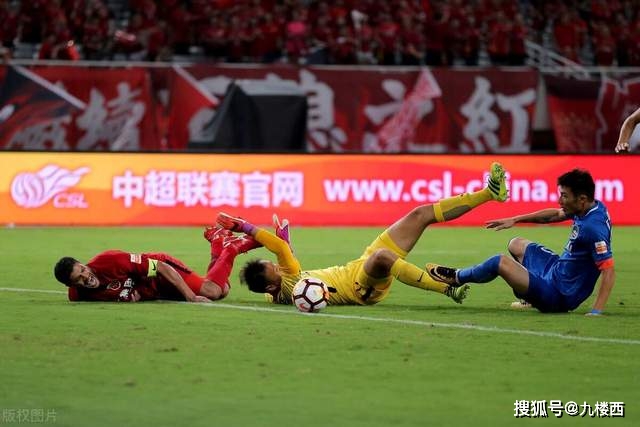 恩比德盛赞哈登：我们关系良好，他是前三合作球员之一