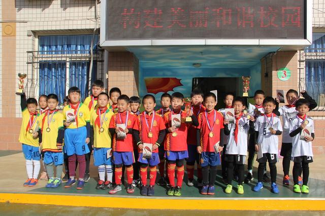 比亚迪新一代唐正式发布：全方位升级